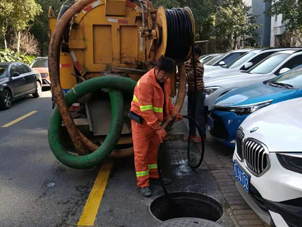 蓬江排污管道清淤